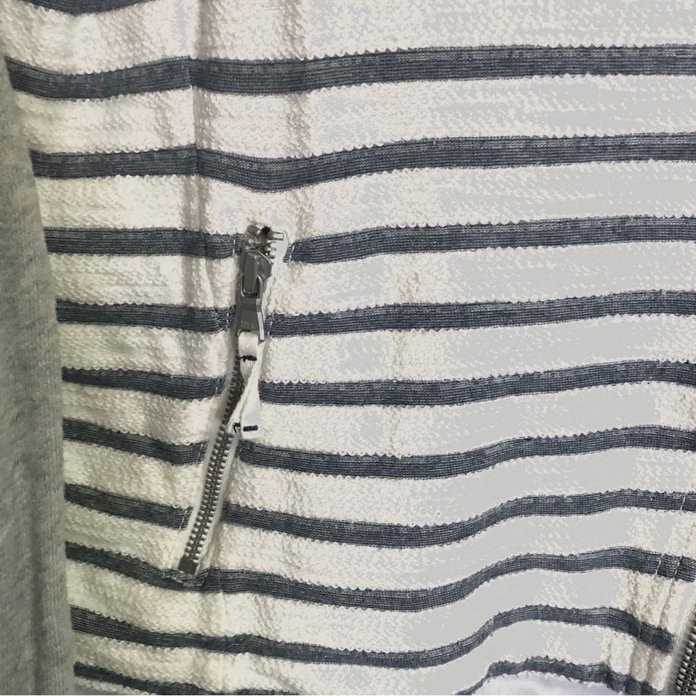 LOU & GREY Anthropologie Moto Jacket Grey & White Stripes Assymetrical Zip sz L - Picture 9 of 13
